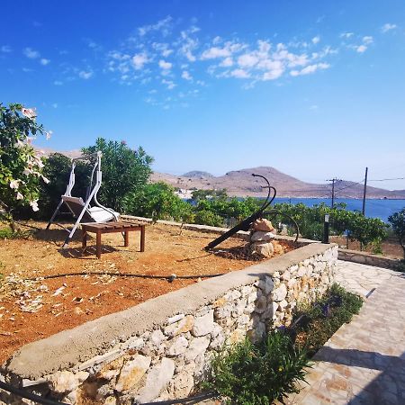 Kalypso Apartment Chalki Town Exterior foto